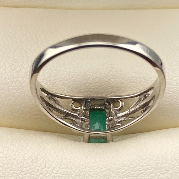 Vtg. CID CLYDE DUNEIER 10K White Gold & 0.5 Ct. Natural Emerald Ring Sz. 7.5 - Picture 9 of 16